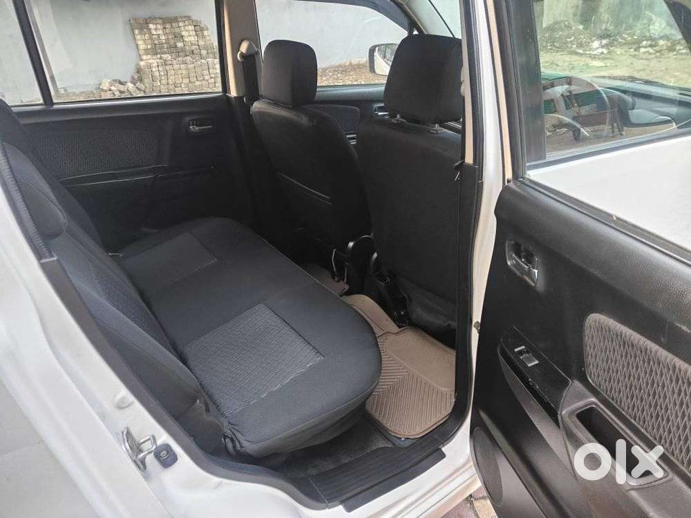 Maruti Suzuki Wagon R Stingray Vxi Optional, 2014, Cng & Hybrids
