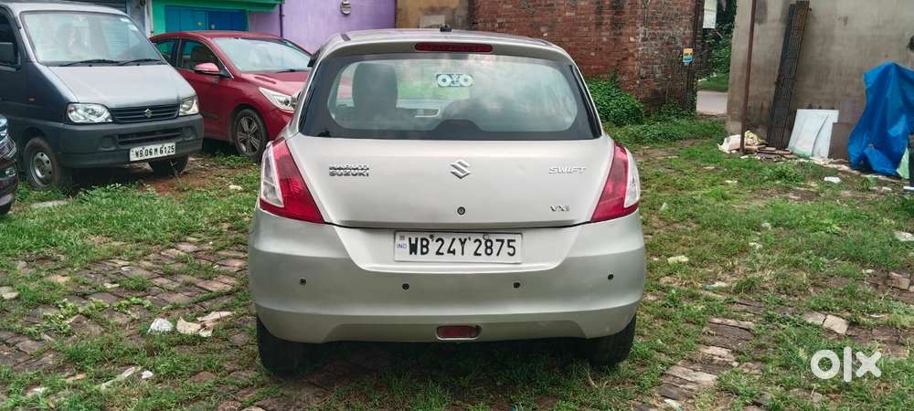 Maruti Suzuki Swift Vxi 1.2 Abs Bs-iv, 2014, Petrol