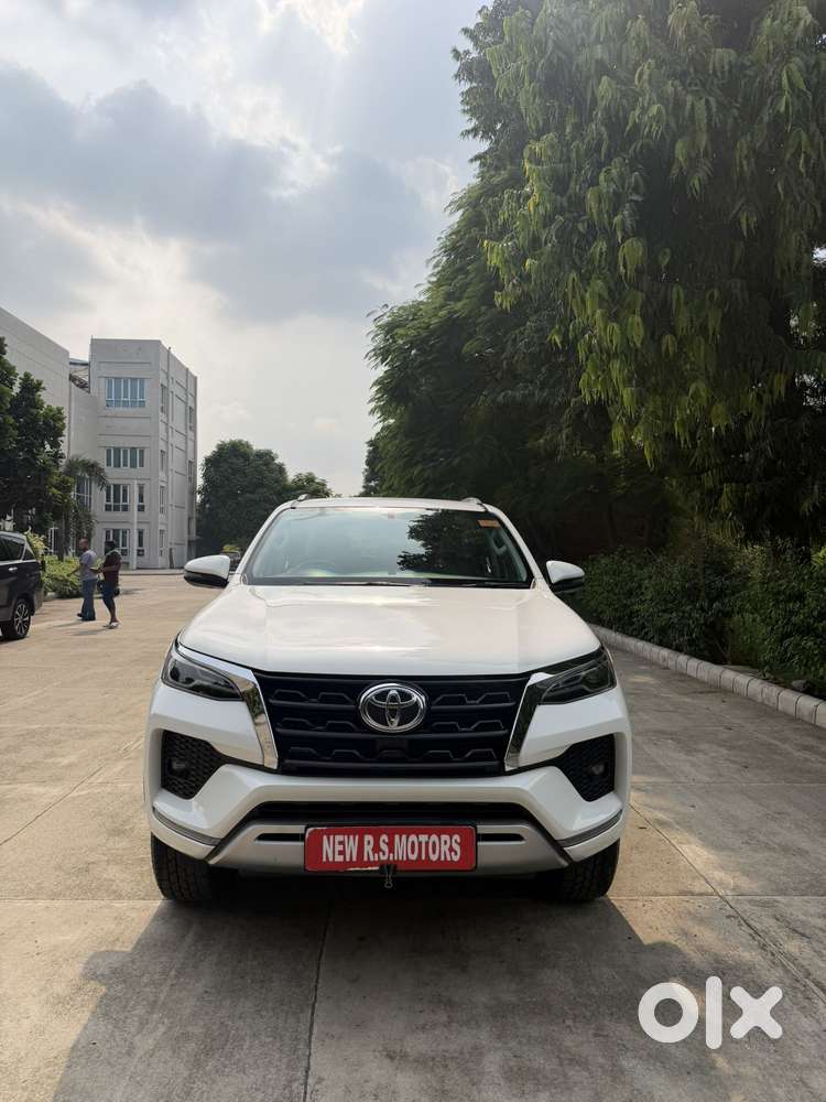 Toyota Fortuner 4x2 At 2.8 Diesel, 2025, Diesel