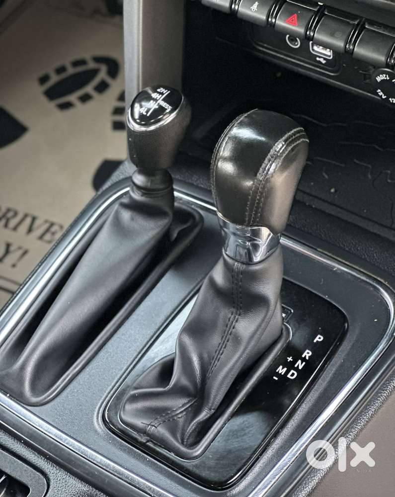 Mahindra Thar Lx P At 4wd 4s Ht, 2022, Petrol