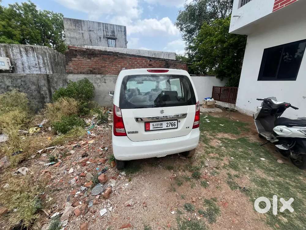 2 Power Window 
Pure Petrol Car 
2012 Model
Excellent Condition