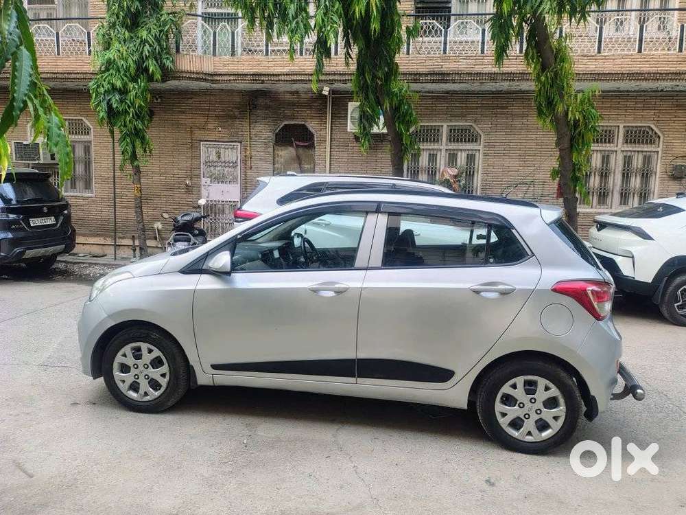 Hyundai Grand I10 Sportz 1.2 Kappa Vtvt, 2015, Petrol