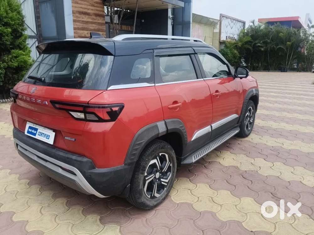 Maruti Suzuki Brezza 1.5 Zxi Plus Smart Hybrid Dual Tone, 2022, Petr..