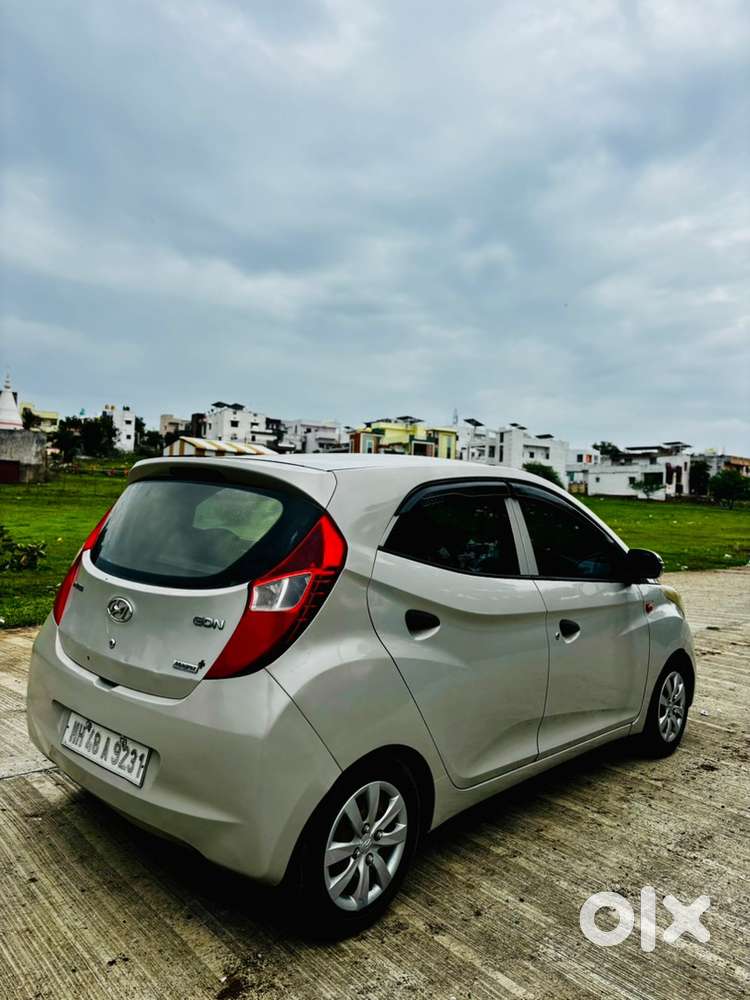 Hyundai Eon 1.0 Magna Plus 2012