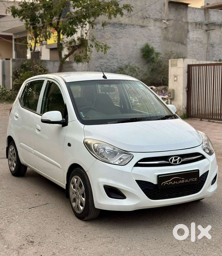 Hyundai I10 Sportz 1.1l, 2012, Petrol