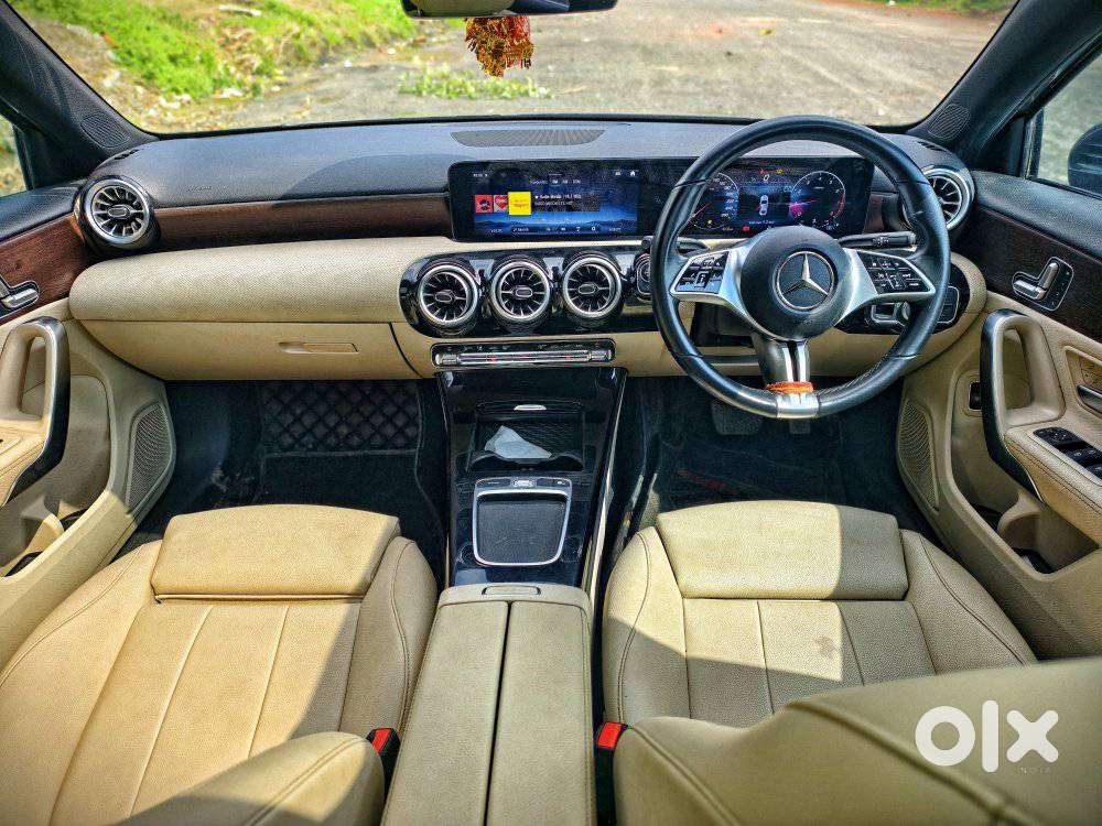 Mercedes-benz A-class Limousine 200, 2023, Petrol
