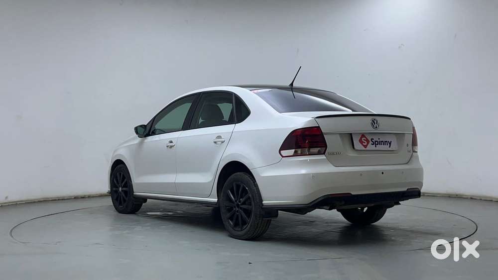 Volkswagen Vento Petrol Highline At, 2022, Petrol