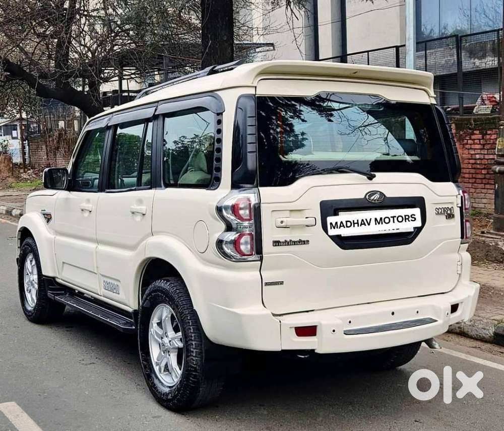 Mahindra Scorpio