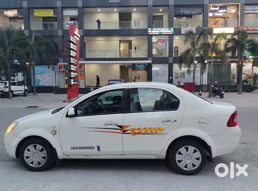 Well Maintained 1.6 Spl Edition Fird Fiesta For Sale