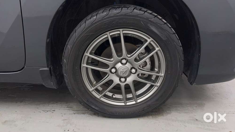 Toyota Glanza 1.2 V Amt, 2024, Petrol