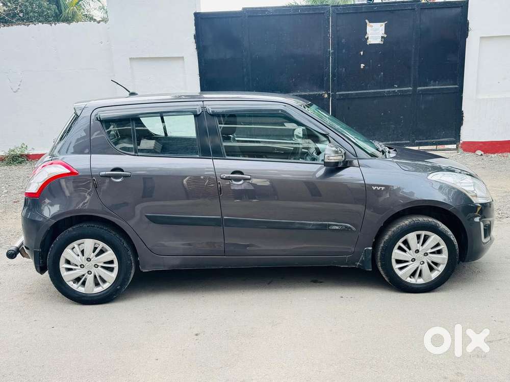 Maruti Suzuki Swift Vvt Zxi, 2015, Petrol