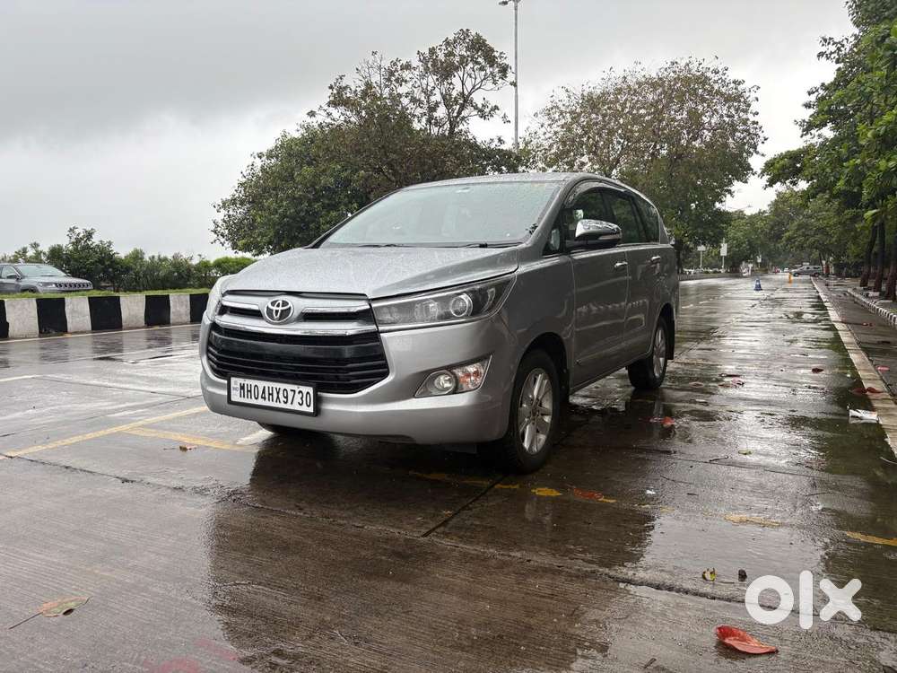 Toyota Innova Crysta 2.8 Zx At 7 Seater, 2017, Diesel
