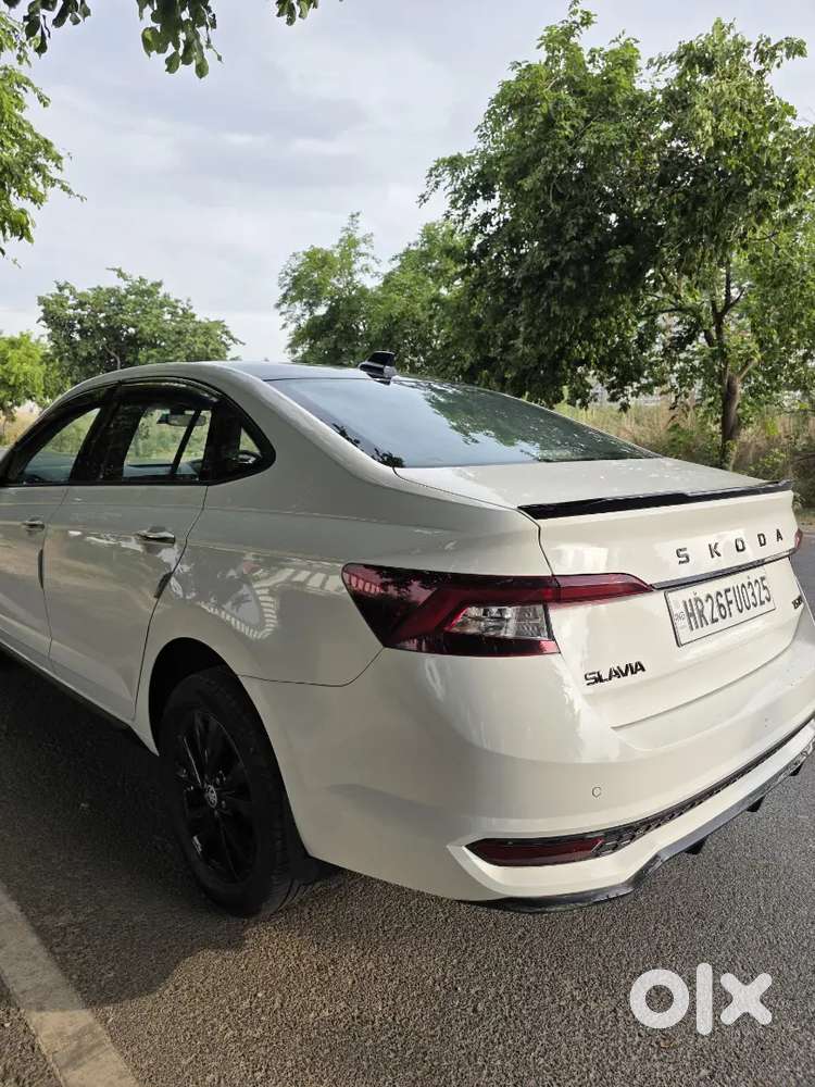 Skoda Slavia 2025 Petrol 6800 Km Driven