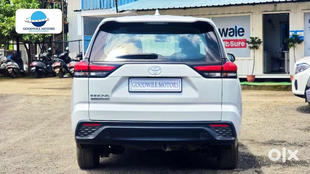 Toyota Innova Hycross 2.0 Gx 7 Str, 2023, Petrol