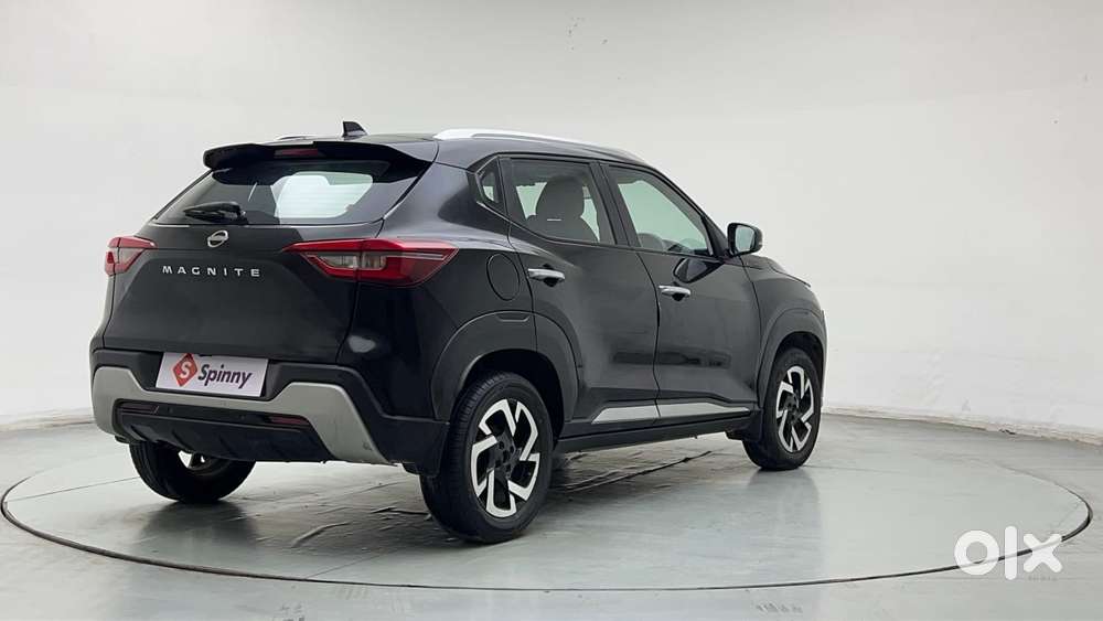 Nissan Magnite 1.0 Xv, 2022, Petrol