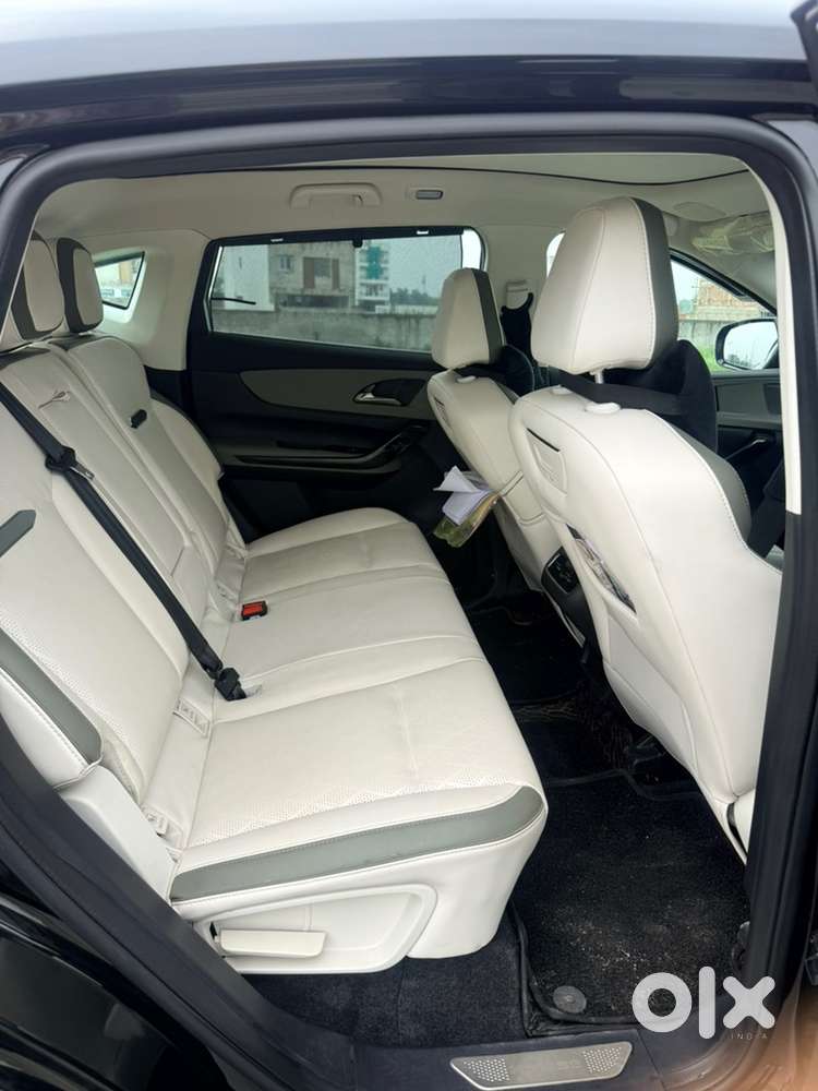 Mahindra Xev 9e Pack Three 2025