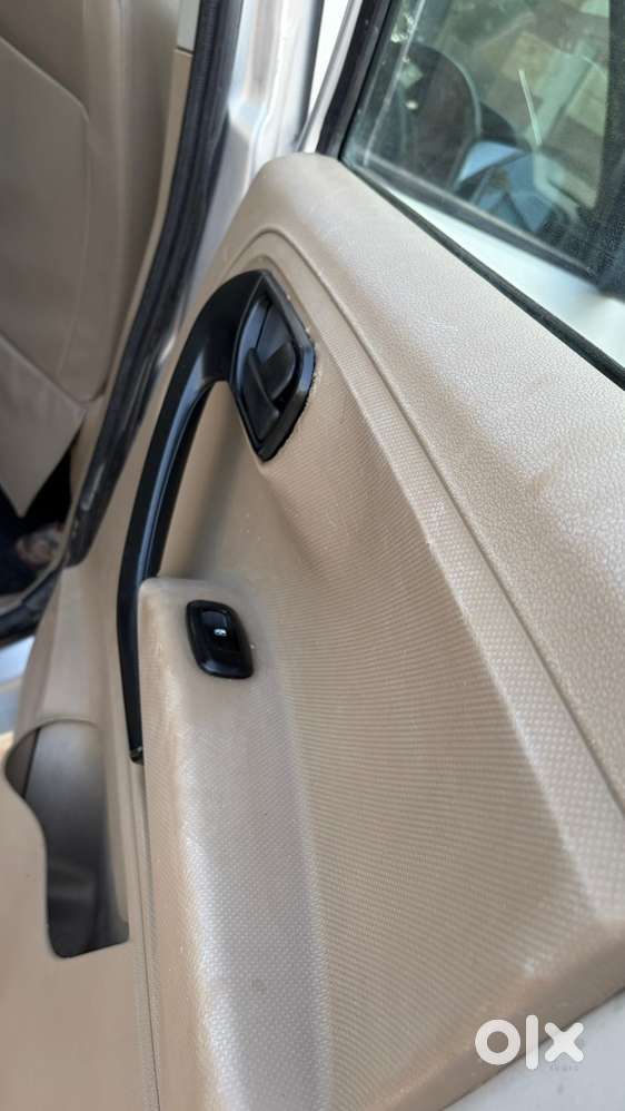 Mahindra Tuv 300 Diesel 2016
