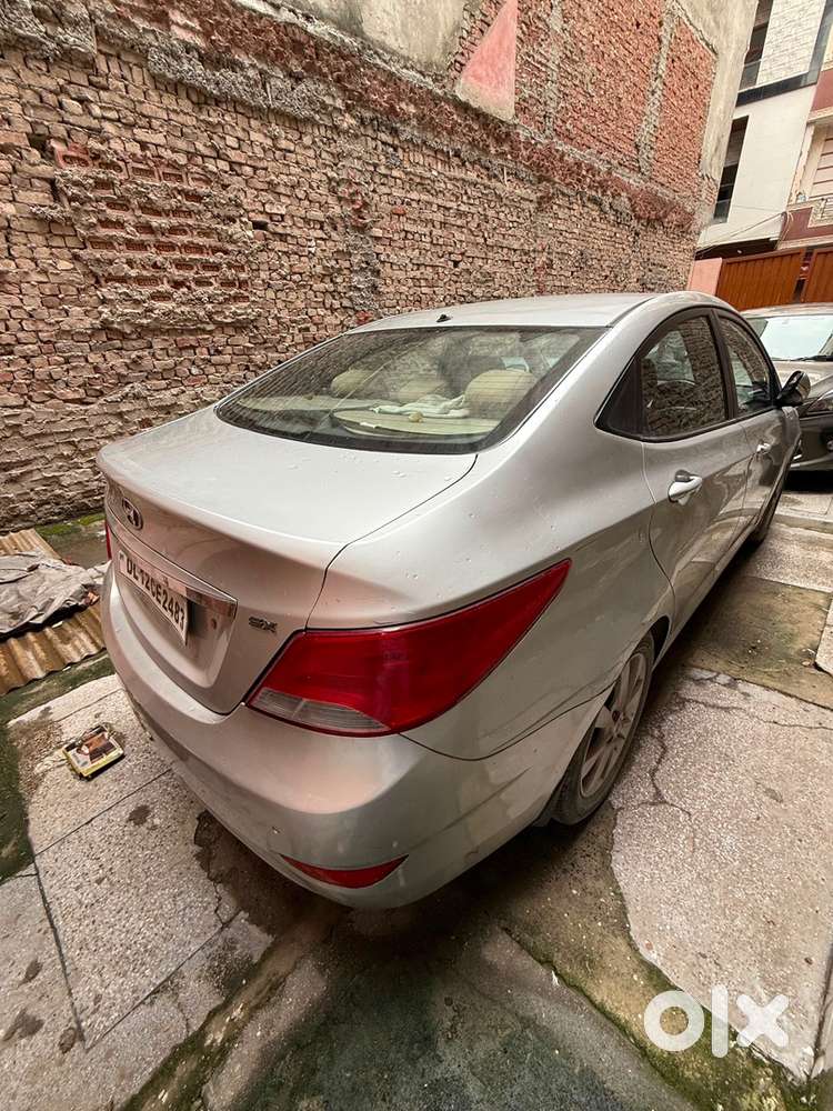 Hyundai Verna Fluidic 2012