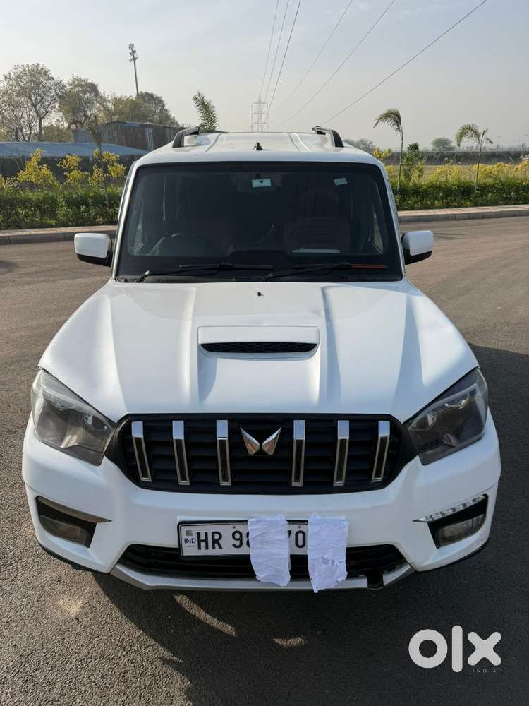 Mahindra Scorpio Classic 2.2 S 11 Mt 7 Str, 2024, Diesel