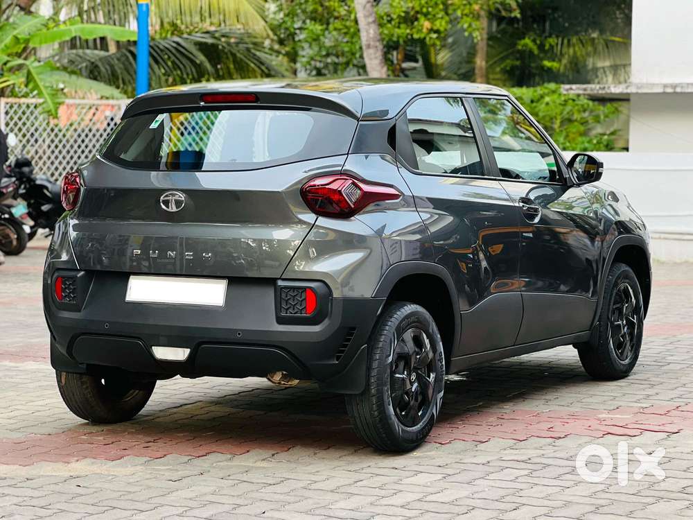 Tata Punch Camo Adventure Mt, 2022, Petrol