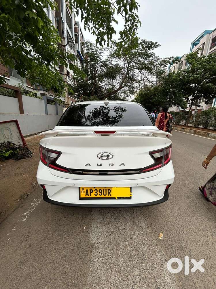 Hyundai Aura 2022 Petrol Good Condition Full Showroom Track