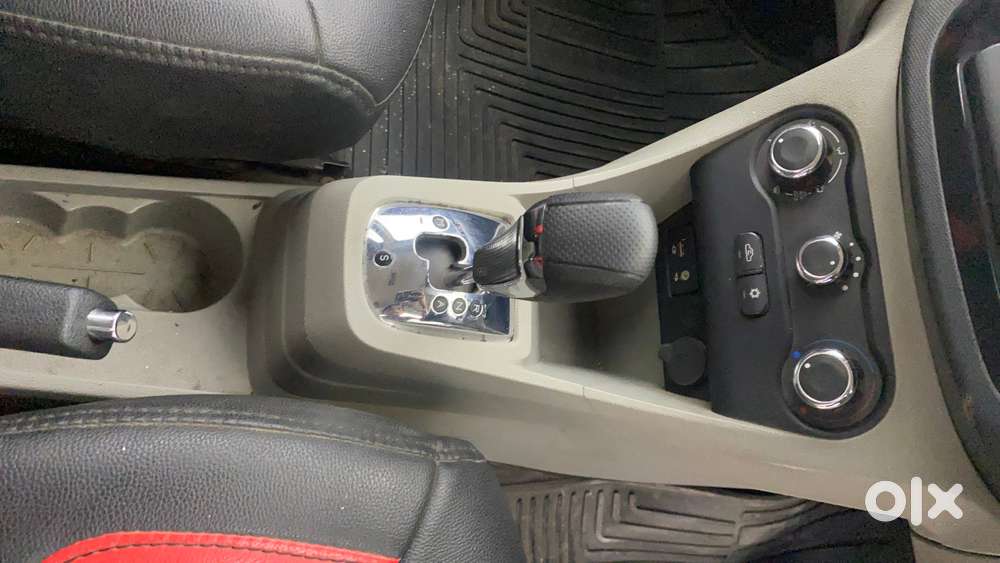 Tata Tiago 1.2 Revotron Xta, 2018, Petrol
