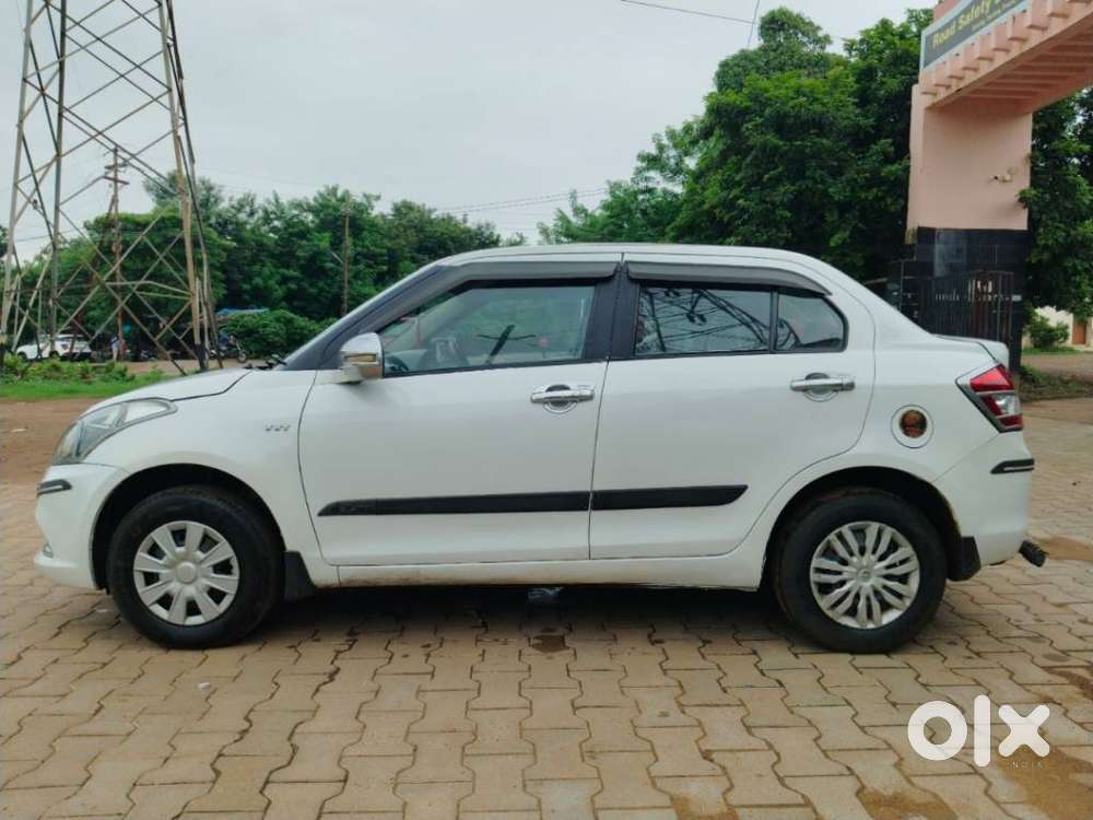 Maruti Suzuki Swift Dzire Vxi(o) At, 2017, Petrol