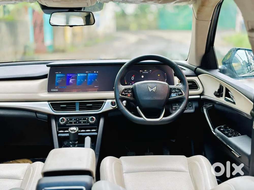 Mahindra Xuv700 2.2 Ax 7 Diesel Mt Str, 2024, Diesel