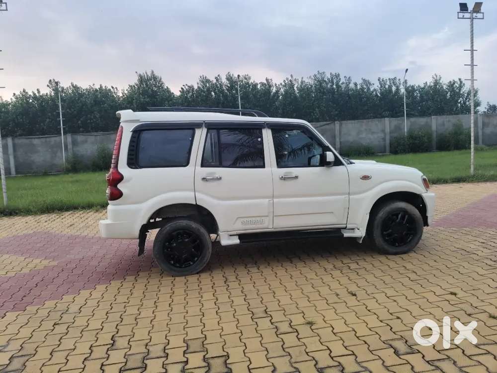 Mahindra Scorpio 2013 Diesal Mhawk