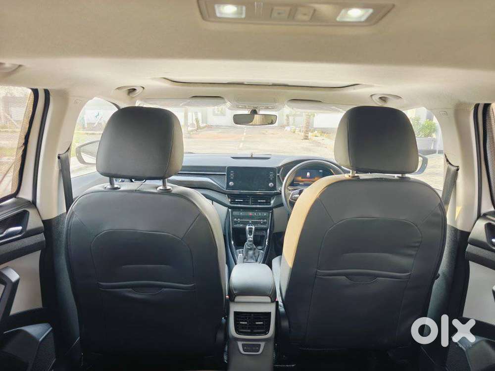 Skoda Kushaq 1.0 Tsi Style At (6 Airbags), 2022, Petrol