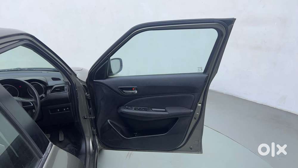 Maruti Suzuki Swift Amt Vvt Vxi, 2021, Petrol