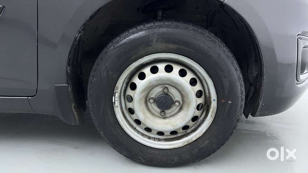 Maruti Suzuki Swift 1.2 Lxi (o), 2015, Petrol