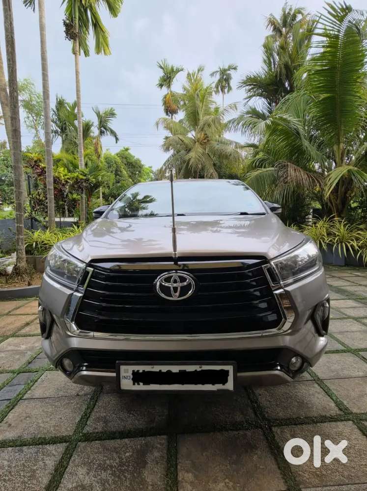 Toyota Innova Crysta 2021
