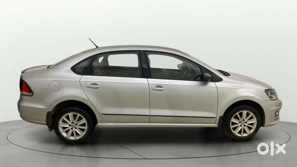 Volkswagen Vento 1.6 Highline, 2016, Petrol