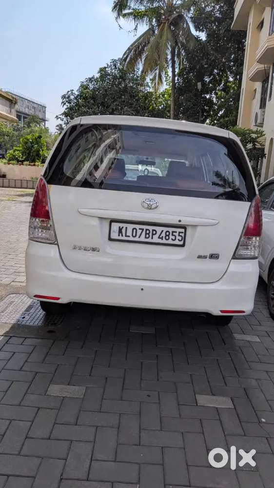 Toyota Innova 2.5 2010