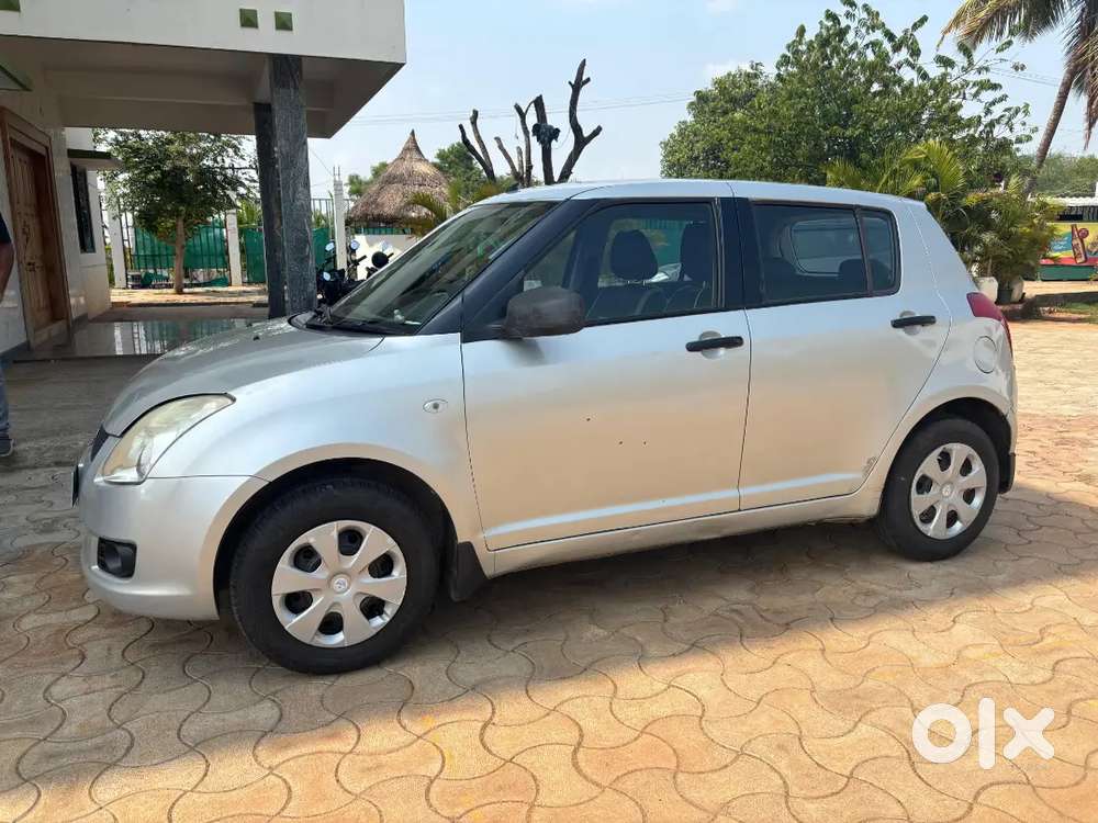 Maruti Suzuki Swift 2010 Petrol Well Maintained