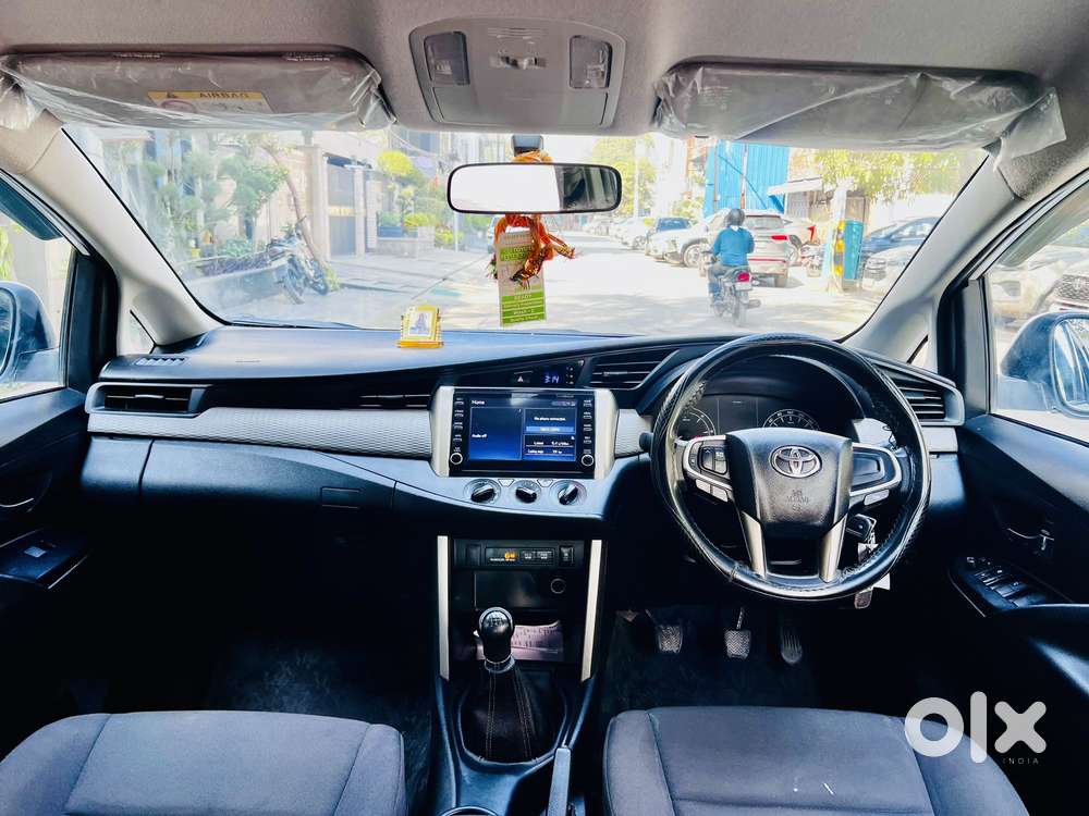 Toyota Innova Crysta [2020-ongoing] 2.4 Gx 7 Str, 2023, Diesel