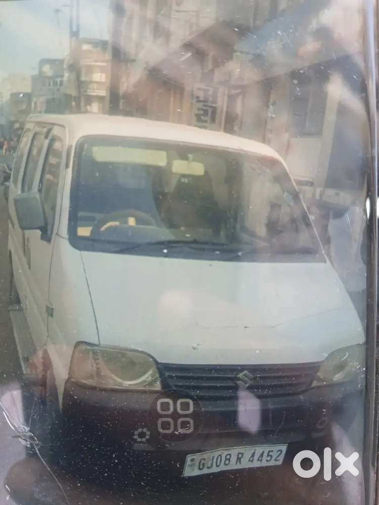 Maruti Suzuki Eeco 2011