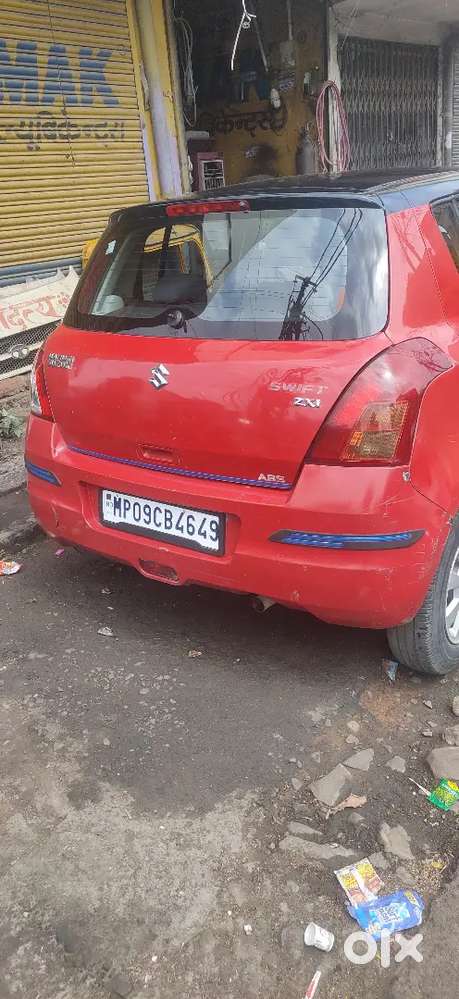 Maruti Suzuki Swift 2007 Cng & Hybrids 90000 Km Driven