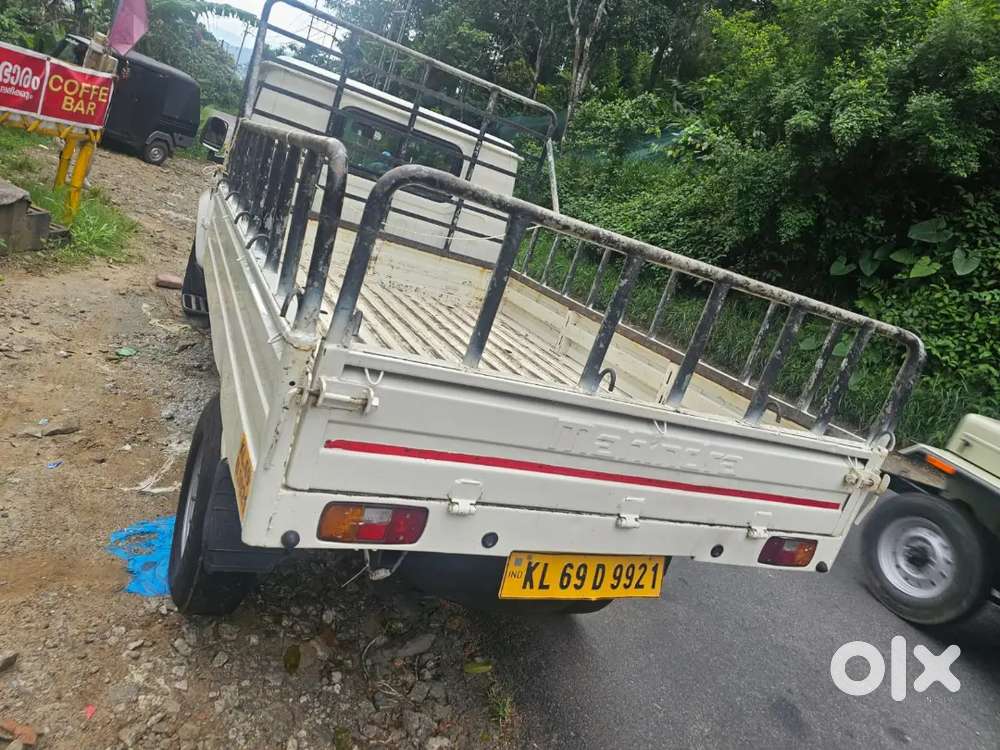 Mahindra Maxx 2025