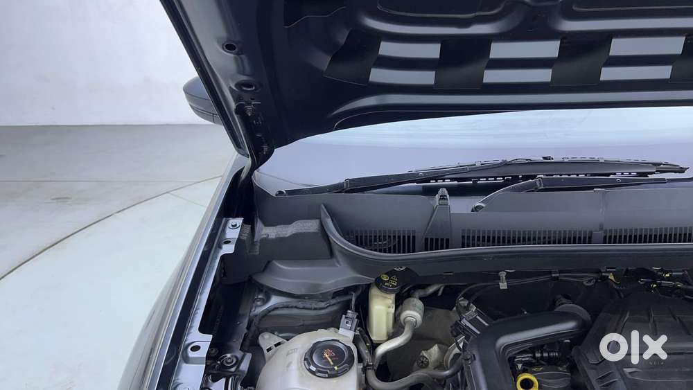 Volkswagen Taigun 1.0 Tsi Highline At, 2022, Petrol
