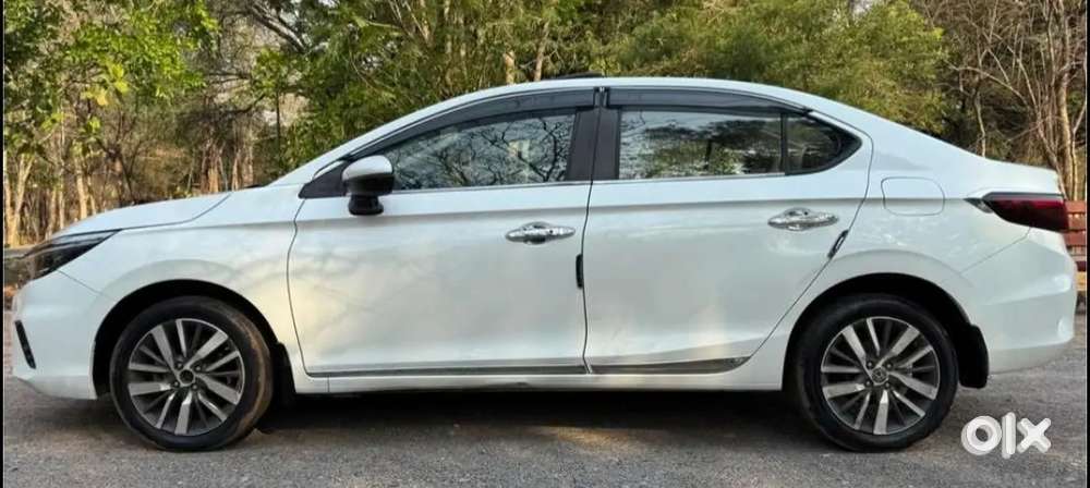 Honda City Zx 2021 Petrol 47000 

 Km Driven