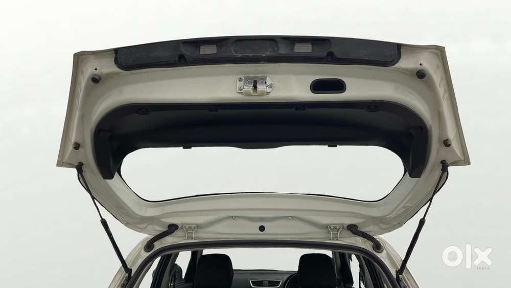 Maruti Suzuki Swift Vxi, 2016, Petrol