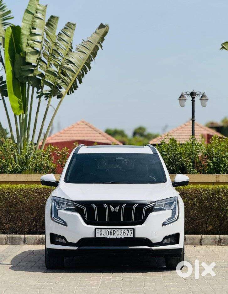 Mahindra Xuv700 Ax7 Luxury Pack Awd, 2025, Diesel