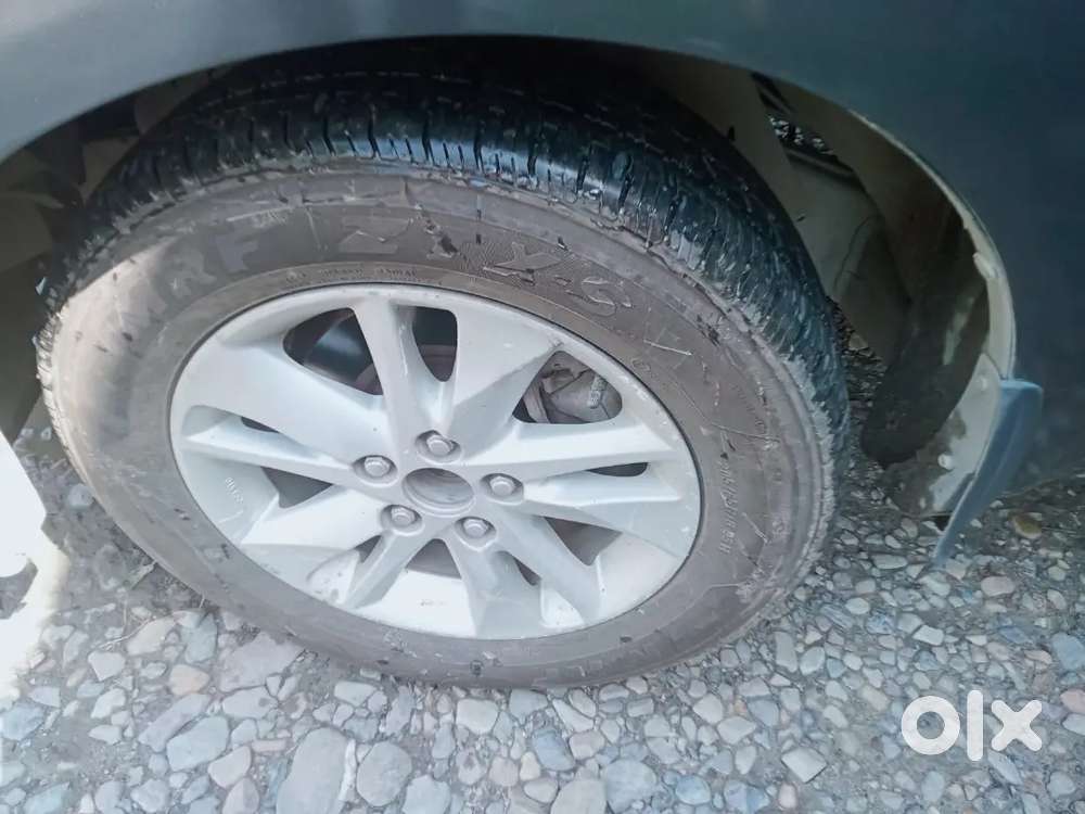Toyota Innova Crysta 2017 Diesel 185033 Km Driven