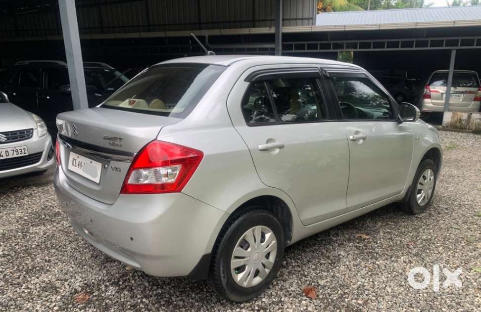 Maruti Suzuki Swift Dzire 1.2 Vxi Bsiv, 2014, Petrol