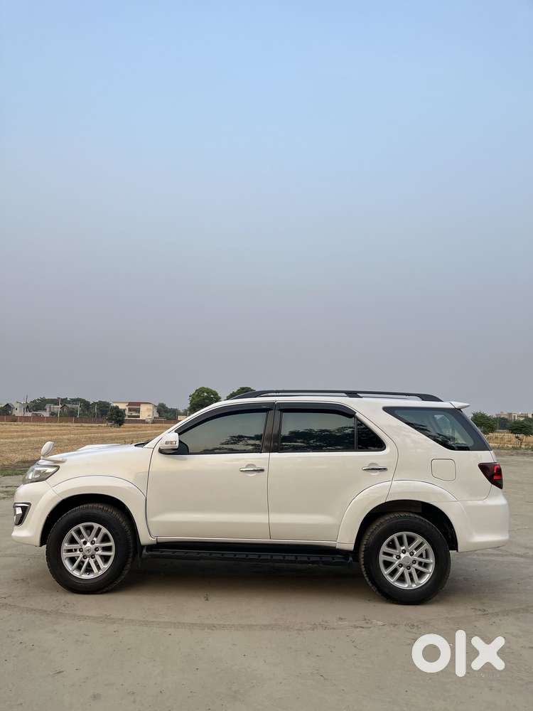 Toyota Fortuner 3.0 4x2 Automatic, 2014, Diesel