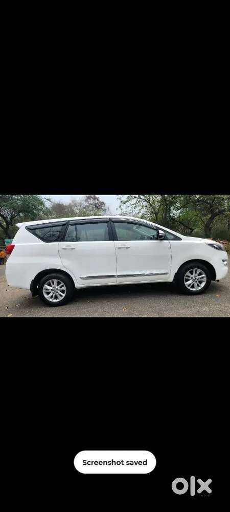 Innova Crysta Well Maintained With Service Record