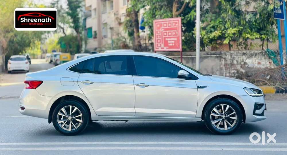 Skoda Slavia Style 1.0l Tsi At, 2023, Petrol