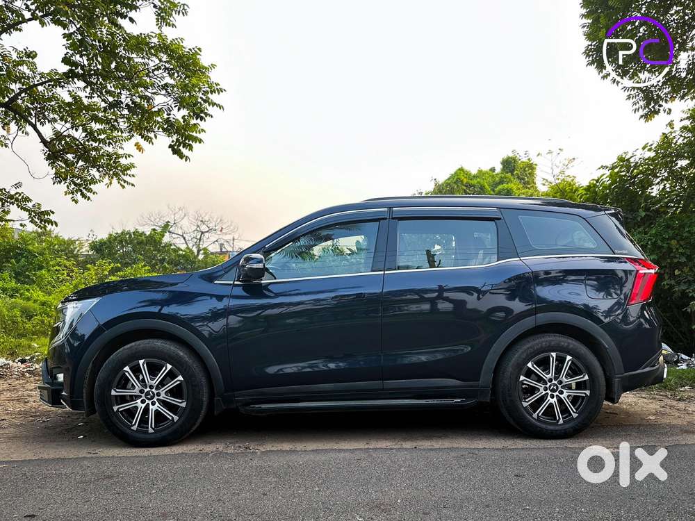 Mahindra Xuv700 2.2 Ax 7 Diesel At Luxury Pack Str, 2022, Diesel